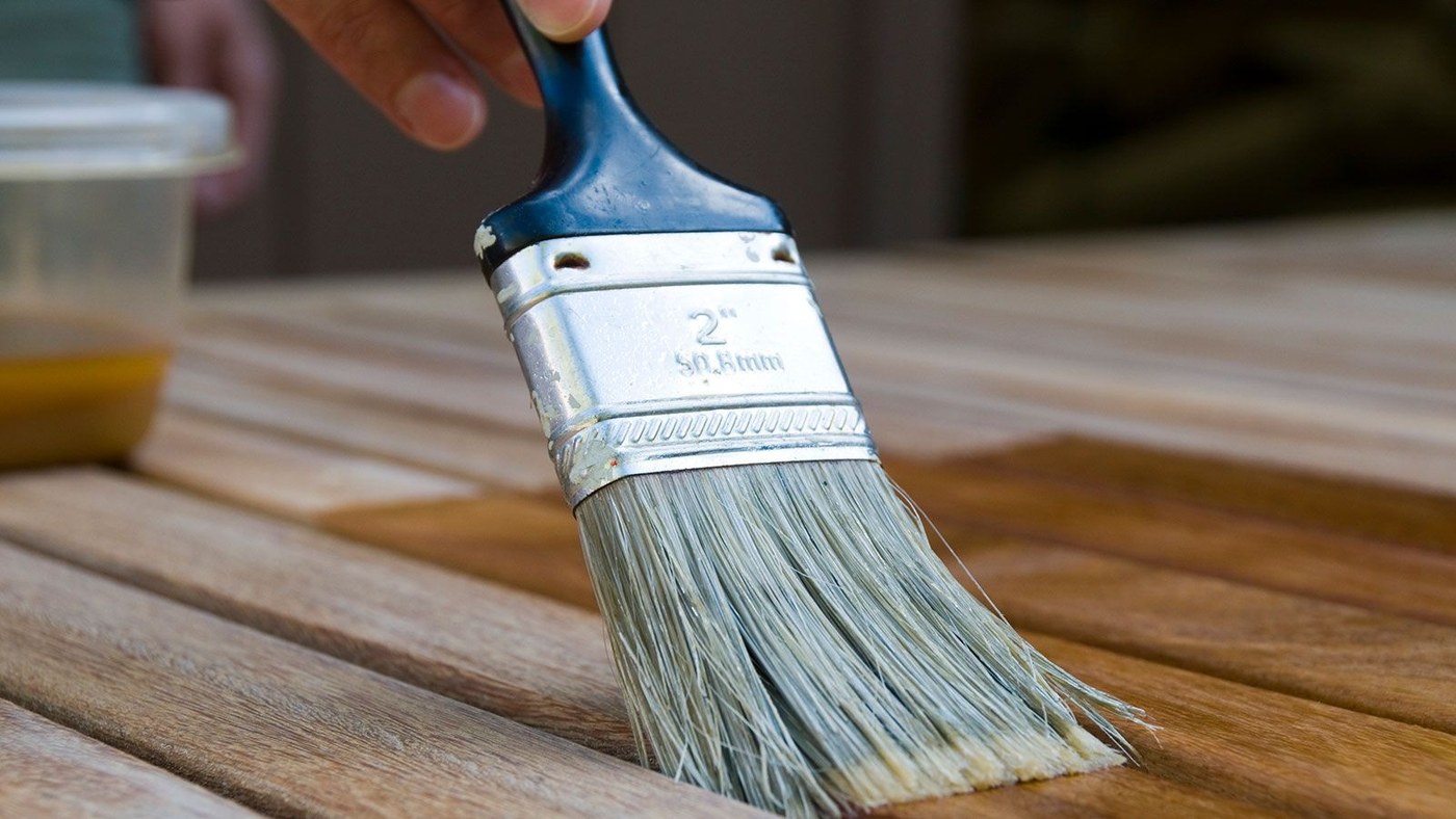 Check the Timber before Staining Outdoor Furniture