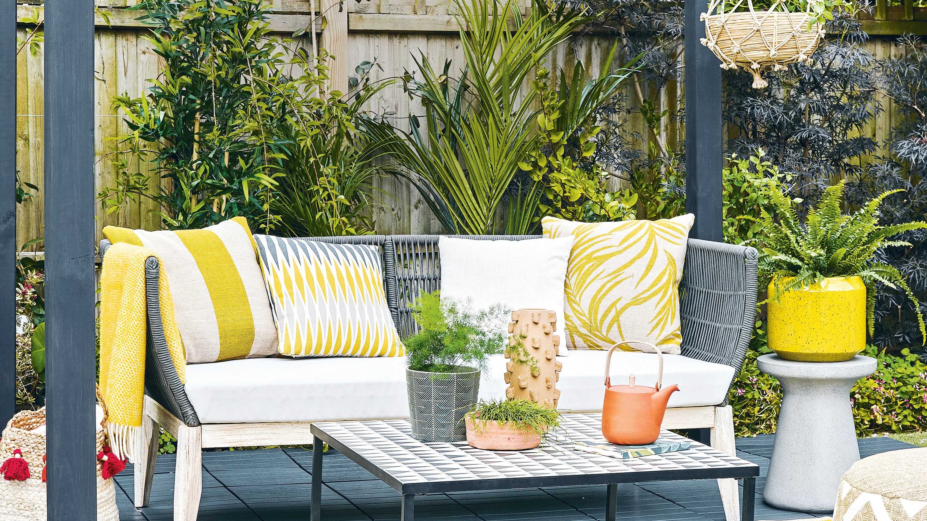 Dry Outdoor Cushions Fully after Treating Mildew