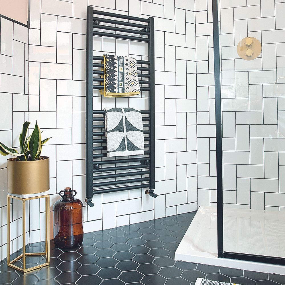 Match Bathroom Tile Cleaning to the Material